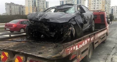 O­r­d­u­ ­K­ü­l­t­ü­r­ ­M­ü­d­ü­r­ü­ ­v­e­ ­ş­o­f­ö­r­ü­ ­k­a­z­a­d­a­ ­y­a­r­a­l­a­n­d­ı­ ­-­ ­Y­a­ş­a­m­ ­H­a­b­e­r­l­e­r­i­